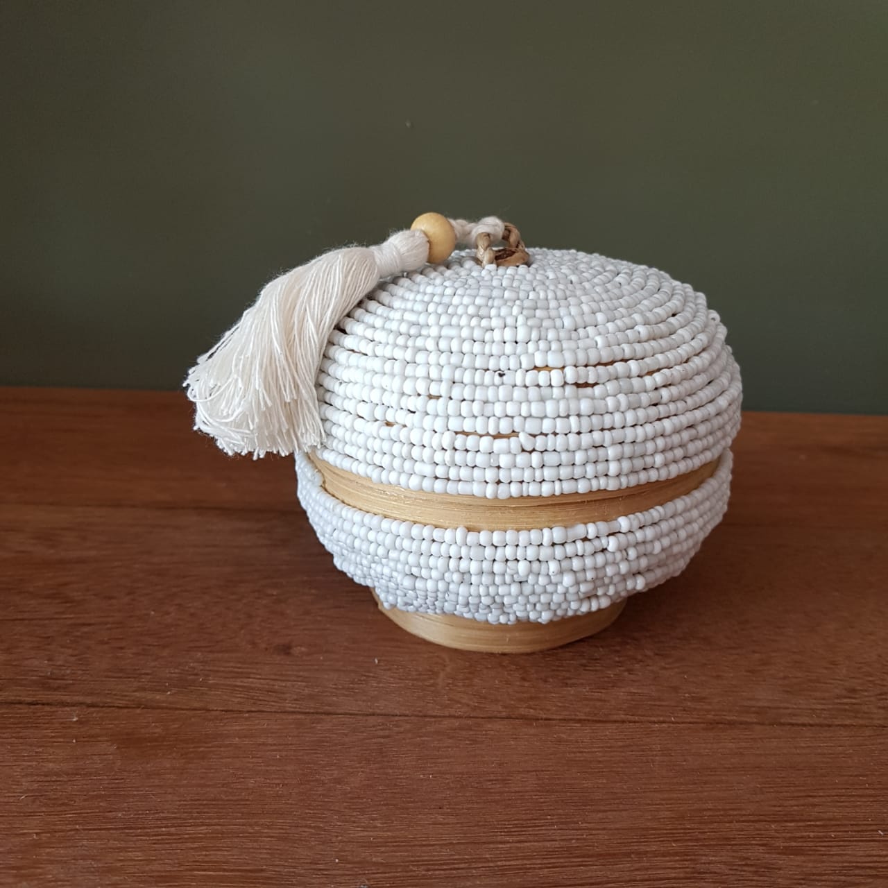 Handwoven Round Tassel Rattan Storage Box｜Boho Natural Wicker Organizer｜Decorative Small Keepsake Box (4 Colors Available)