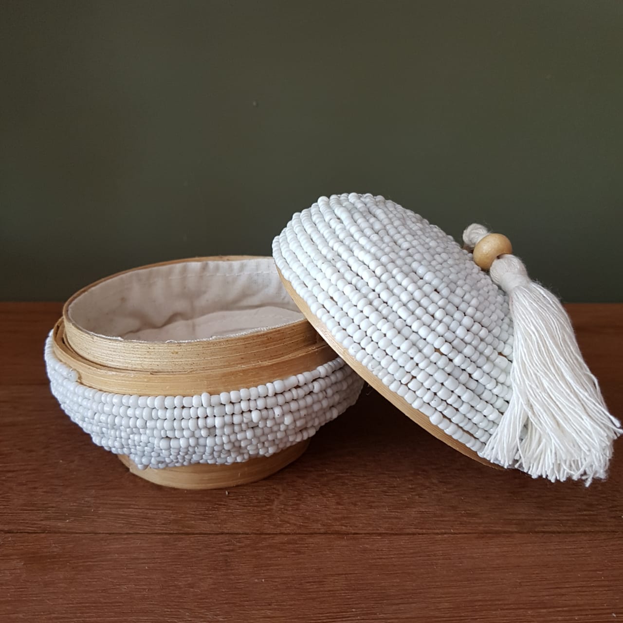Handwoven Round Tassel Rattan Storage Box｜Boho Natural Wicker Organizer｜Decorative Small Keepsake Box (4 Colors Available)