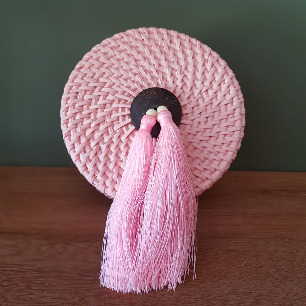 Handwoven Round Tassel Rattan Storage Box｜Boho Wicker Organizer｜Natural Decorative Container – Multiple Colors Available