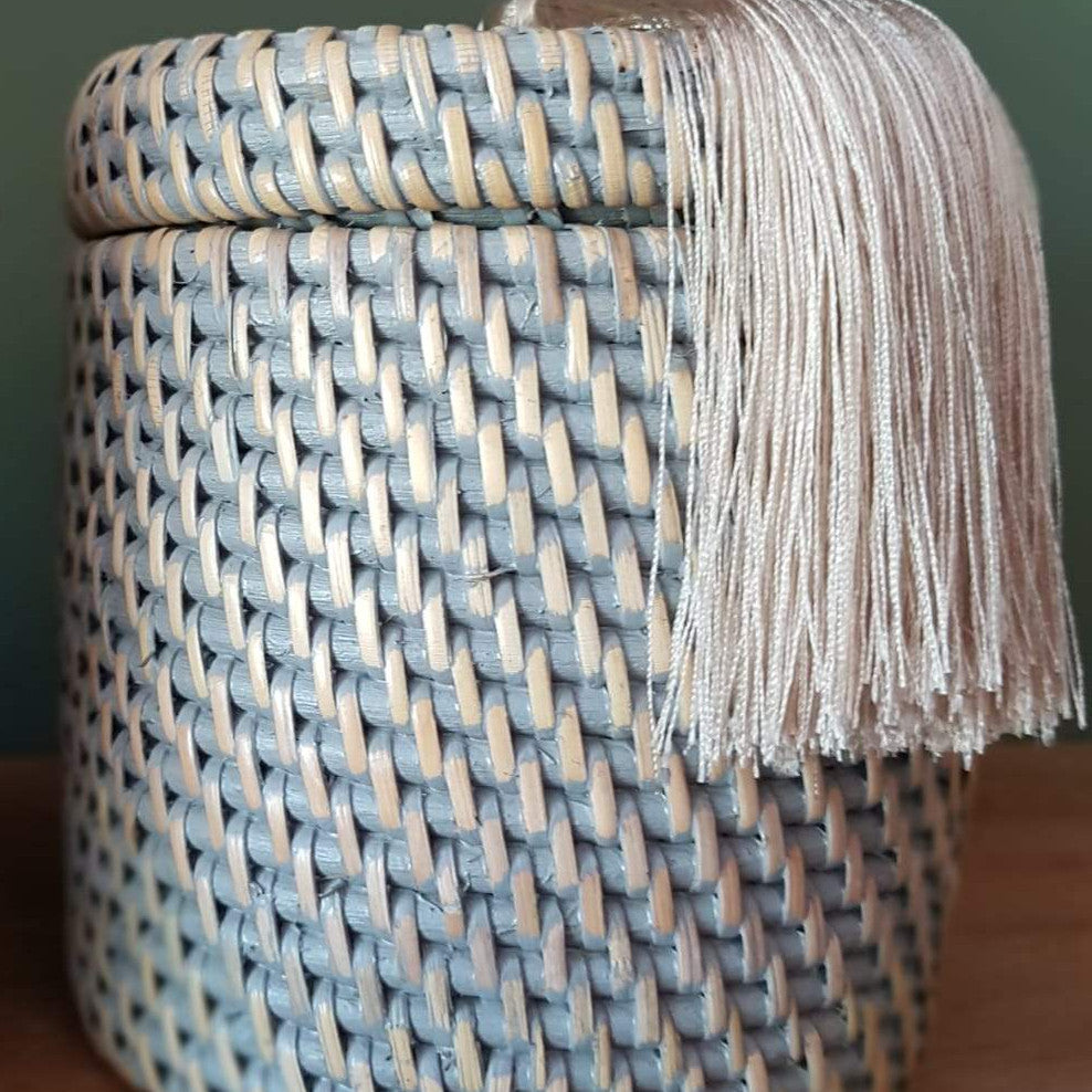 Handwoven Rattan Storage Box Set of 2 with Tassel｜Boho Round Organizer｜Natural Bamboo Basket for Home Décor & Storage