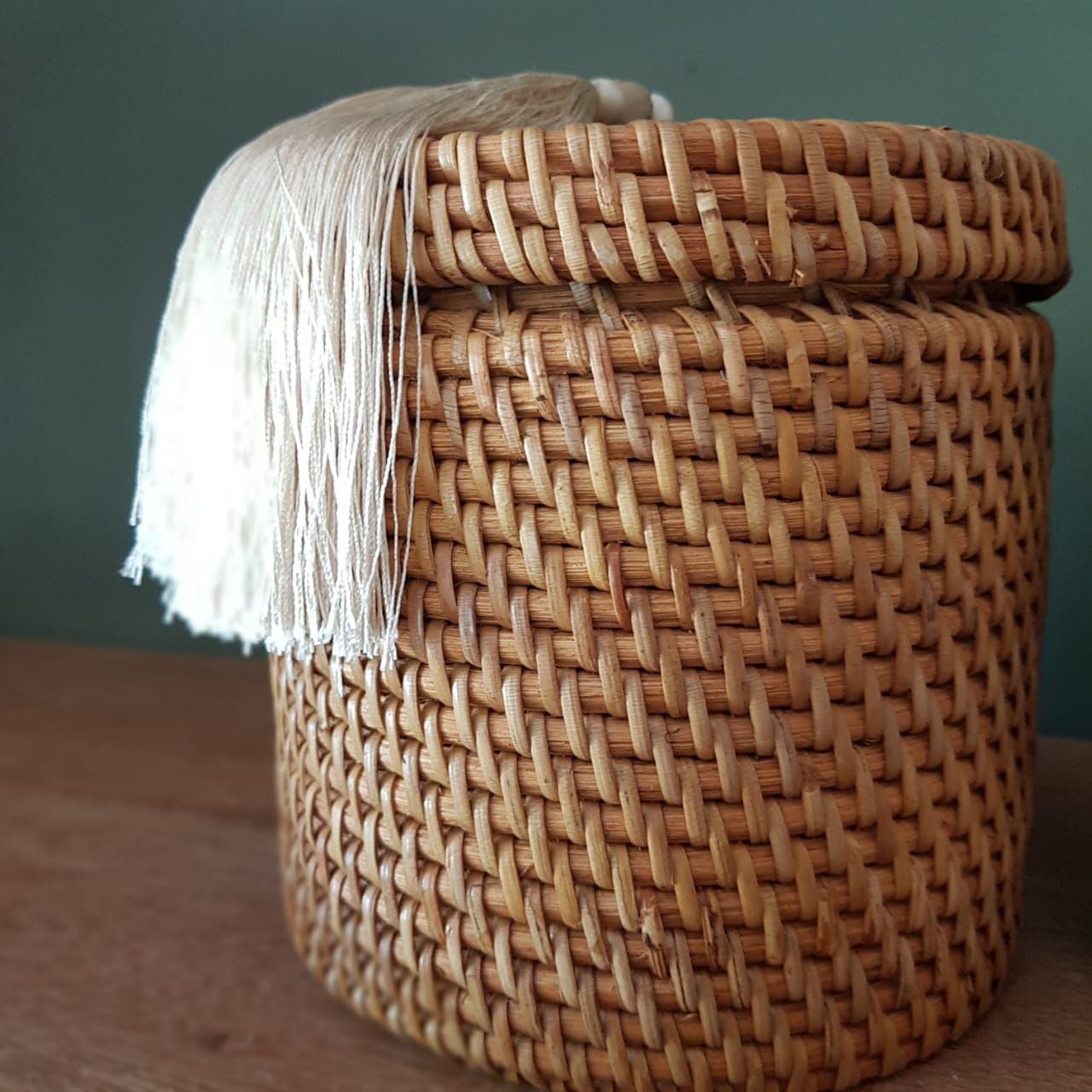 Handwoven Rattan Storage Box Set of 2 with Tassel｜Boho Round Organizer｜Natural Bamboo Basket for Home Décor & Storage