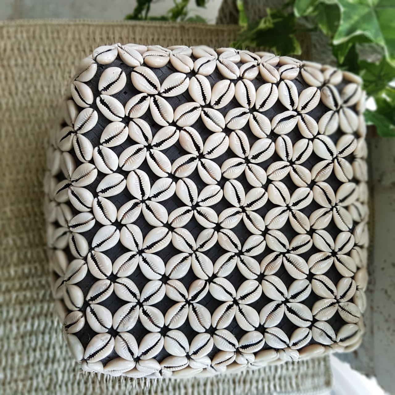 Handwoven Black & White Shell Storage Box Set of 3｜Boho Rattan Organizer｜Natural Decorative Baskets with Lids