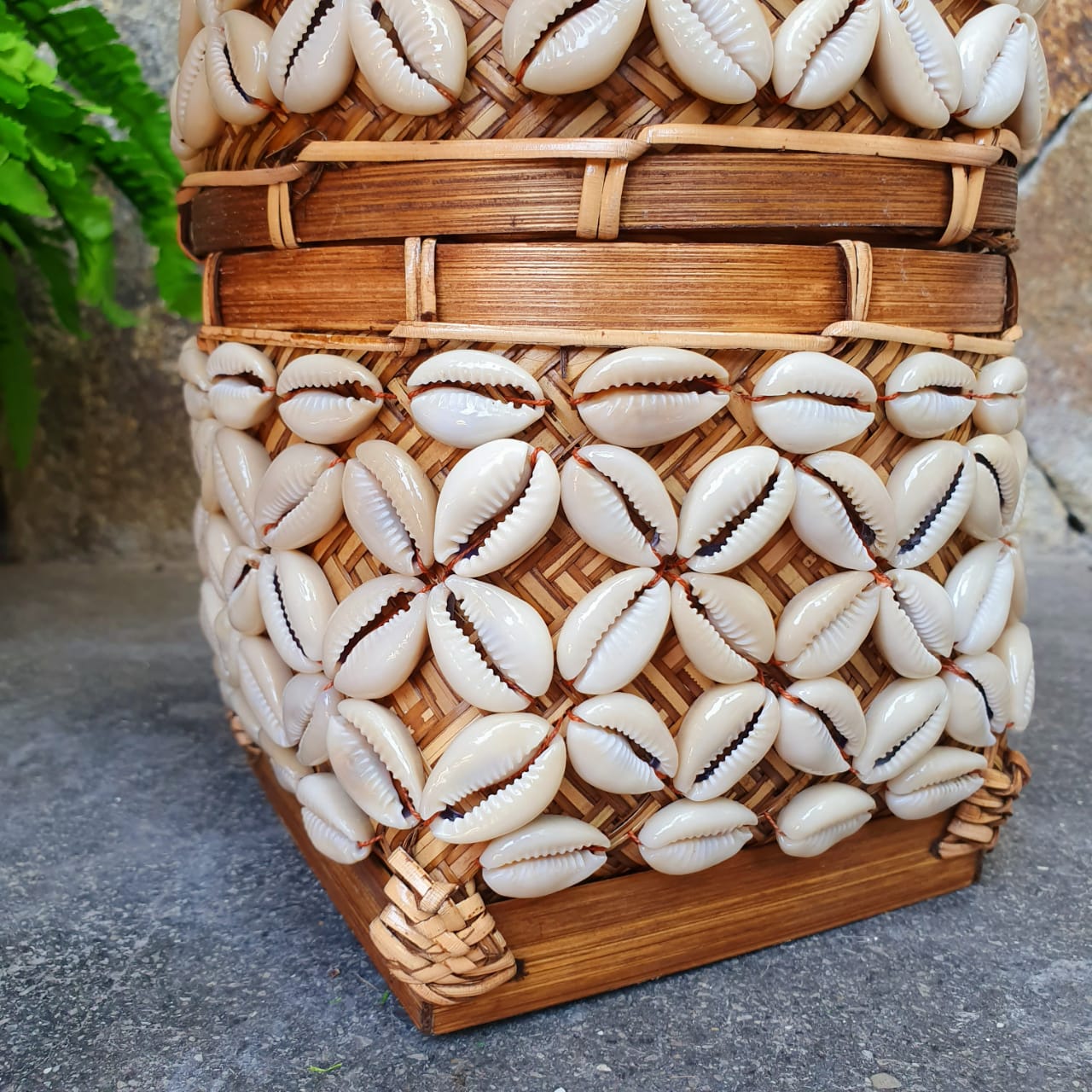 Handwoven Square Shell Storage Box Set of 2｜Boho Rattan Organizer｜Natural Decorative Basket for Home & Jewelry Storage
