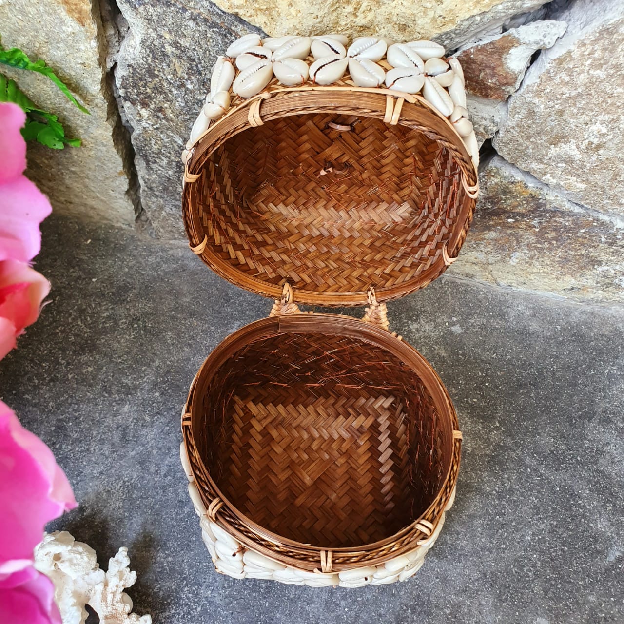 Handwoven Square Shell Storage Box Set of 2｜Boho Rattan Organizer｜Natural Decorative Basket for Home & Jewelry Storage